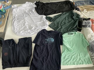 Partij Kleding